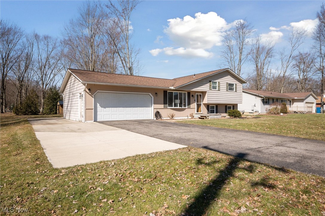 5476 Lear Nagle Road, North Ridgeville, Ohio image 5