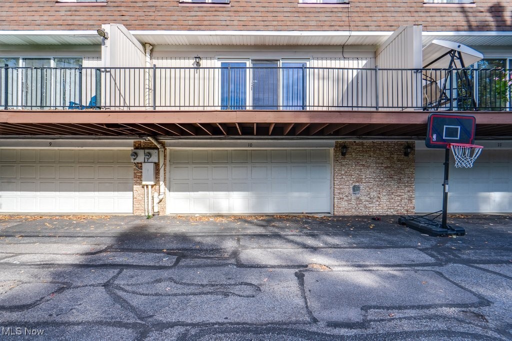 Concord Square Village Condo F - Residential