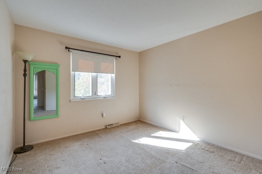 Concord Square Village Condo F - Residential