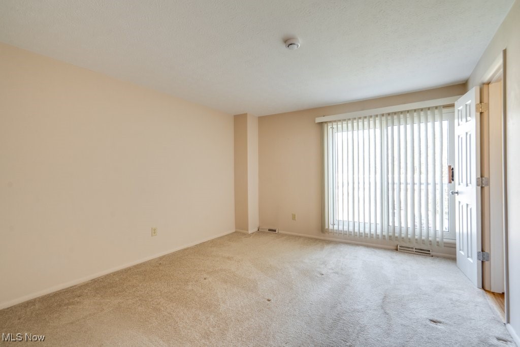 Concord Square Village Condo F - Residential