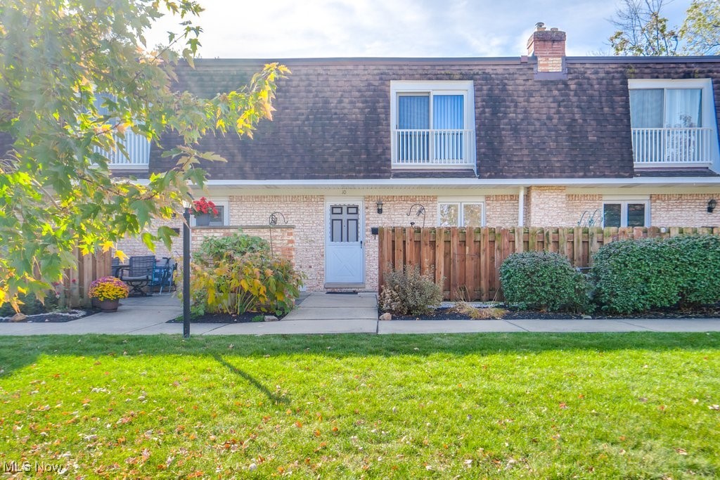 Concord Square Village Condo F - Residential