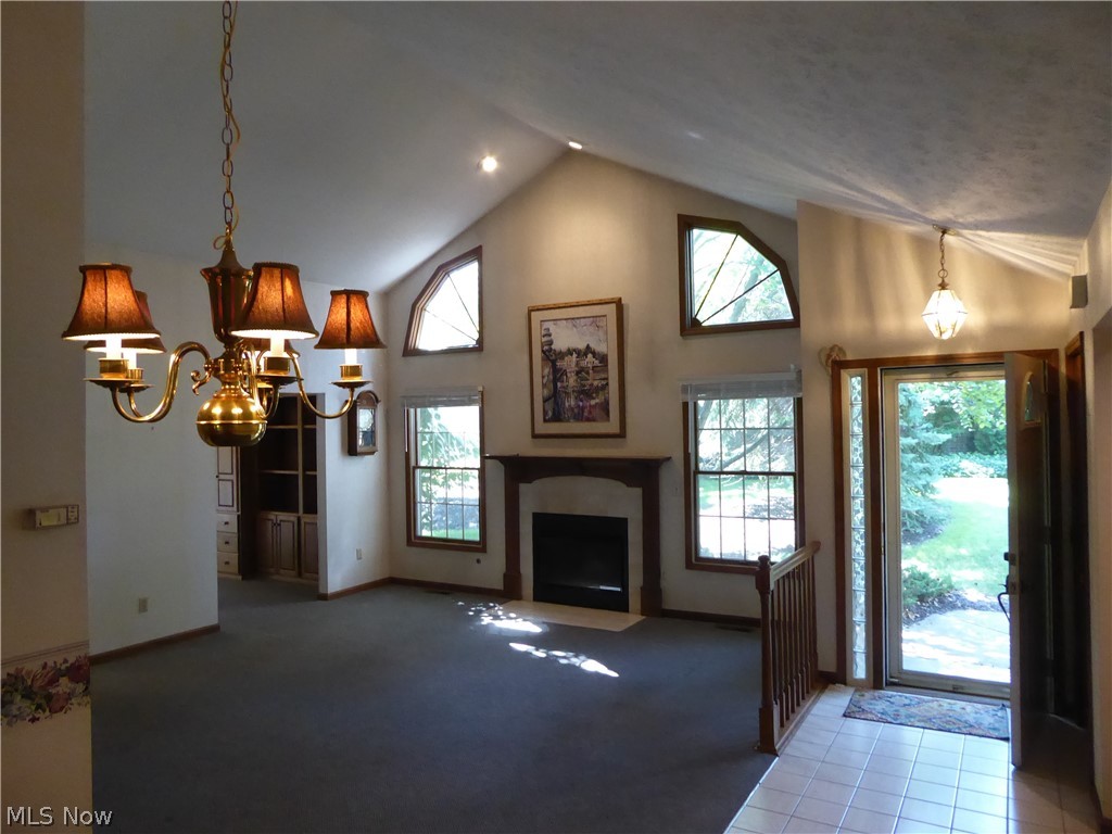 Lakeside Condos/King James Nor - Residential