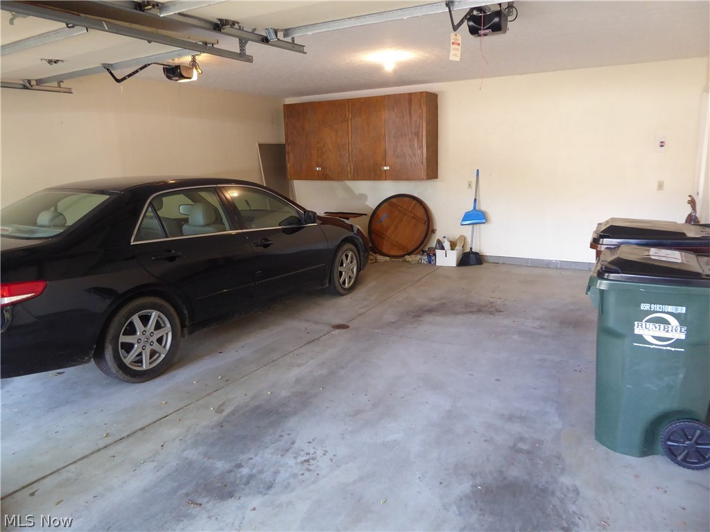 Lakeside Condos/King James Nor - Residential