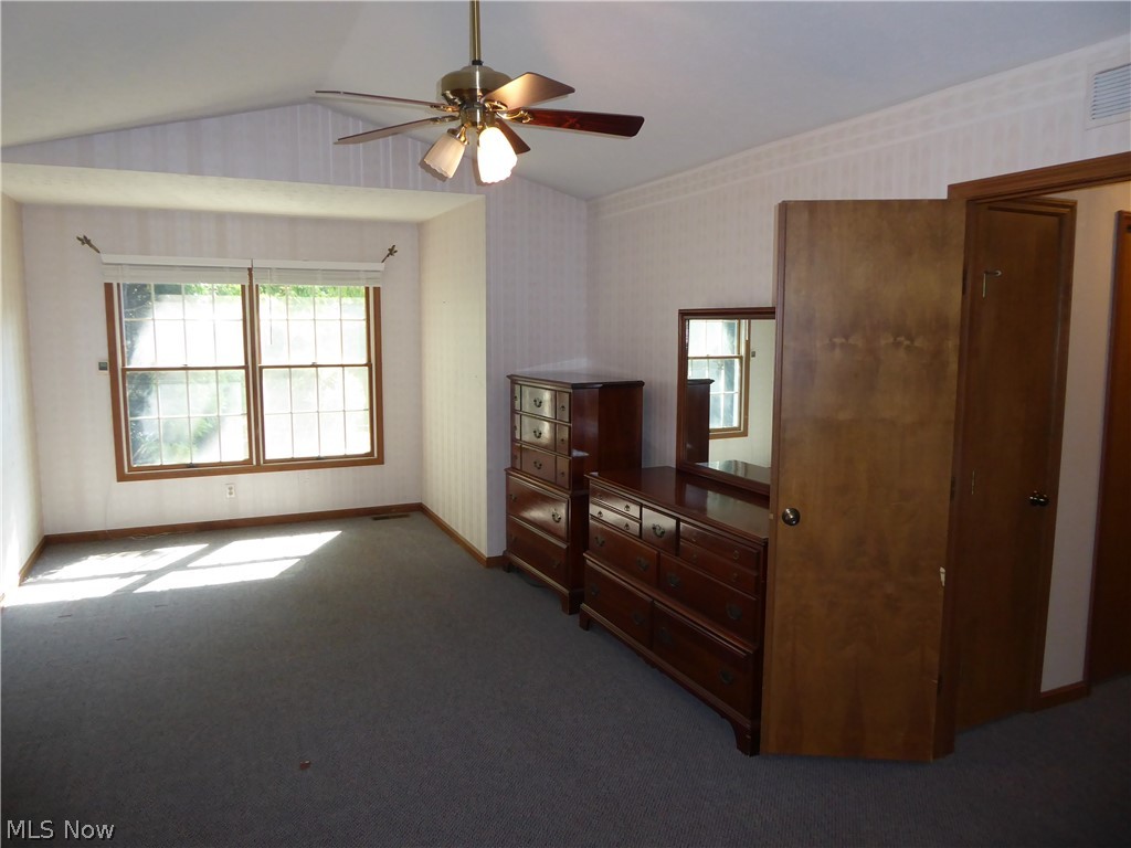 Lakeside Condos/King James Nor - Residential