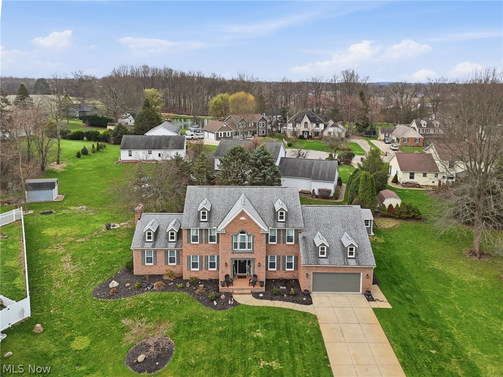 Williamsburg Village Estates - Residential