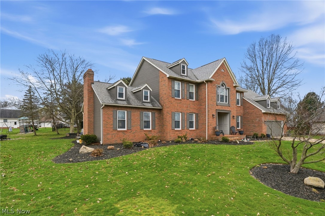 Williamsburg Village Estates - Residential