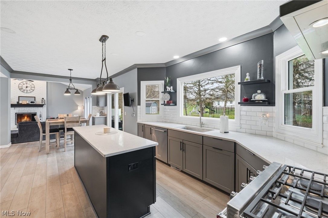 Williamsburg Village Estates - Residential