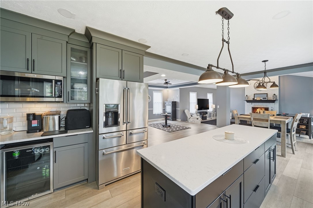 Williamsburg Village Estates - Residential