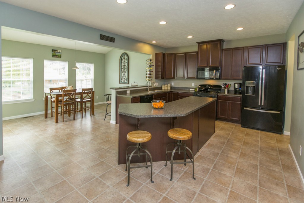 Meadow Lakes 11 - Residential