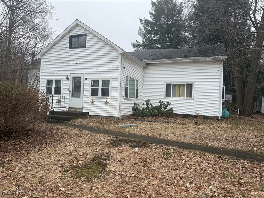 4838 E Maple Road, Geneva, Ohio image 1