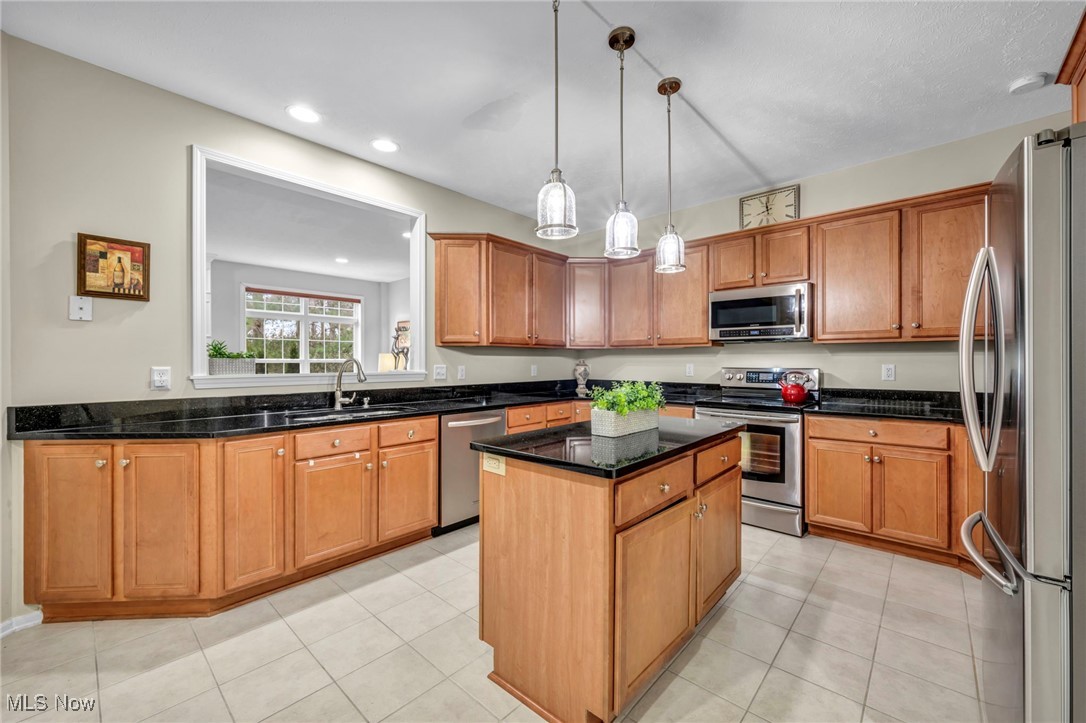 Vista Lago Condo - Residential