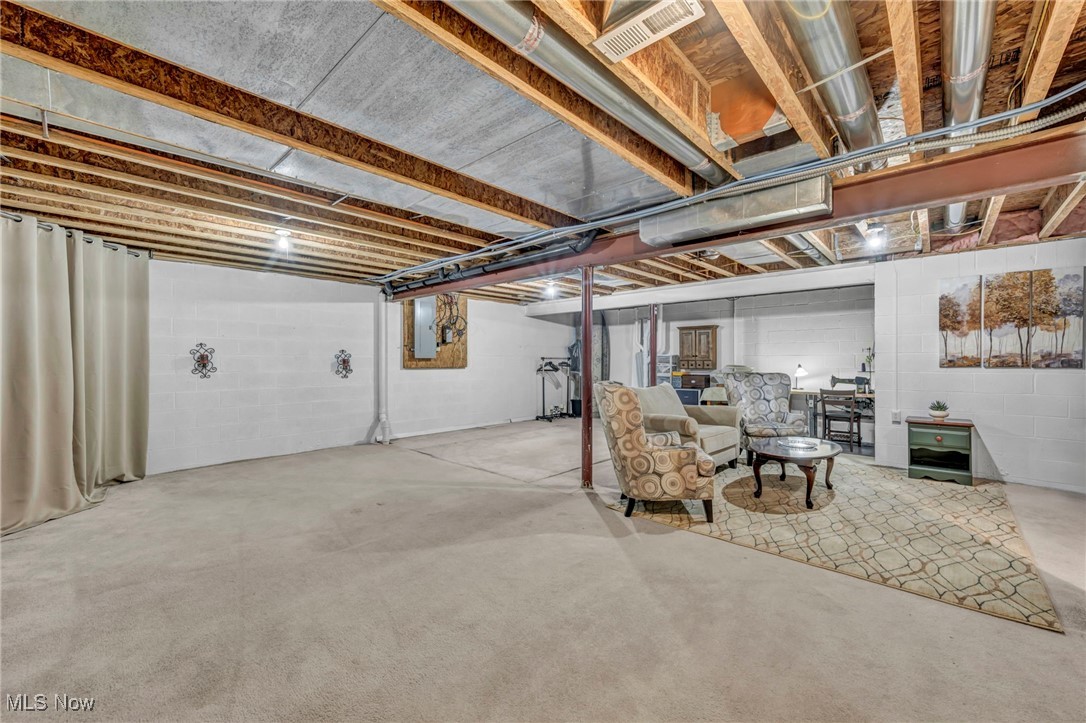 Vista Lago Condo - Residential