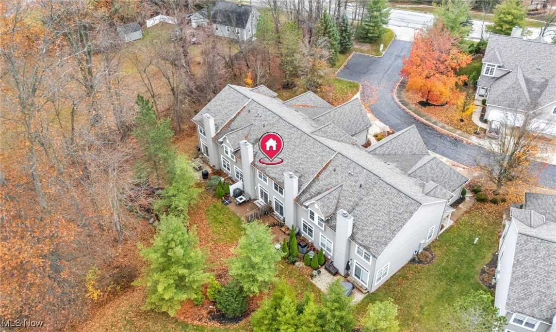 Vista Lago Condo - Residential