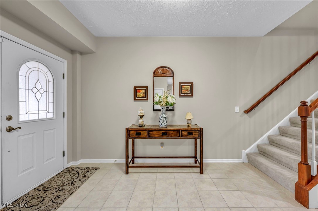 Vista Lago Condo - Residential