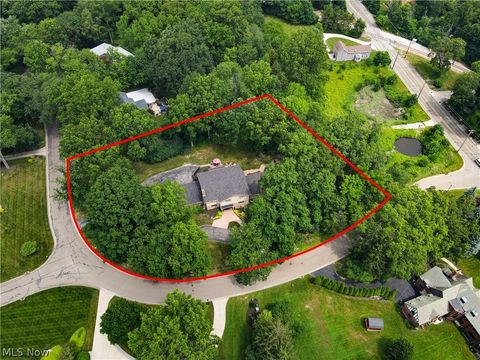 Tiny photo for 889 Eaton Avenue, Akron, OH 44303 (MLS # 5203332)