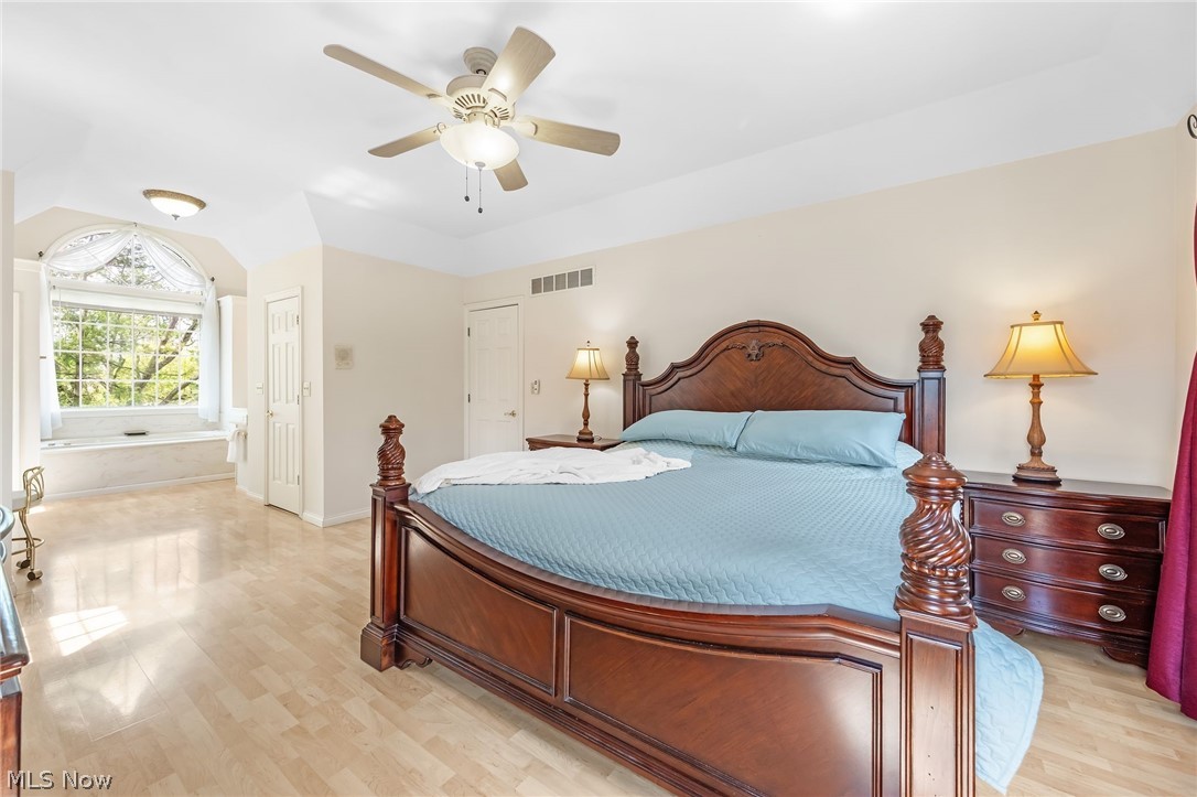 Woods of Williamsburg - Residential
