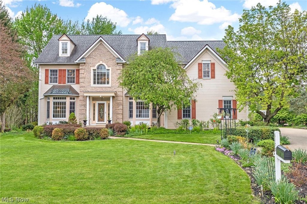 Photo of 6170 Nicholson Drive, Hudson, OH 44236 (MLS # 5205620)