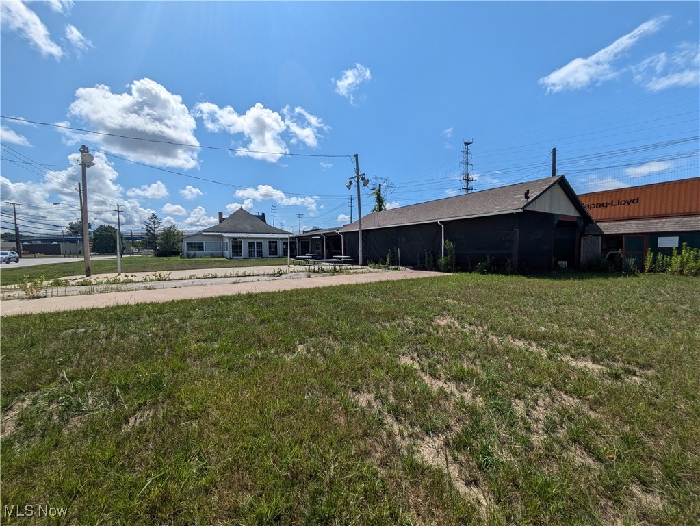 City/Mentor 08 - Commercial Sale