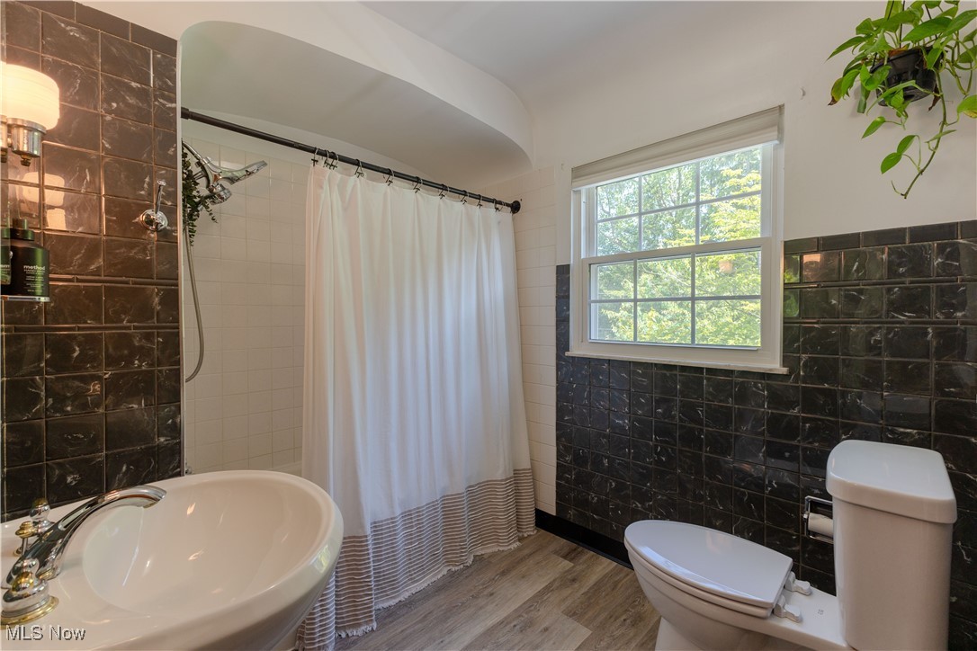 4541 South Hills Drive, Cleveland, Ohio image 26