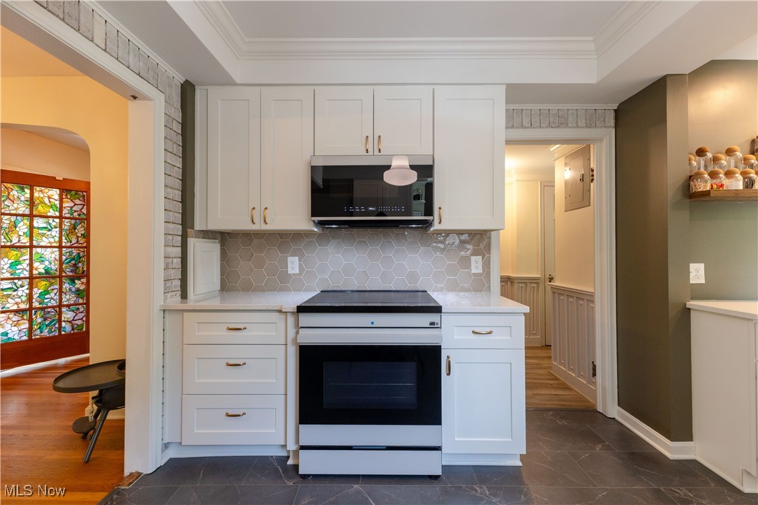 4541 South Hills Drive, Cleveland, Ohio image 14