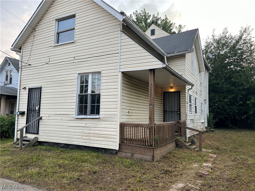 Newly Investor Geared property for sale. This home was updated in 2021 and began receiving rent in the range of 1350 / month from subsidized housing. The property has been converted from a duplex to a single family to maximize the living space of the new growing families in the area. With the right amount of work this property will be cash flowing in no time and ready to add this stable income producing property to your portfolio. Priced to sell . Single family comp as high as 175k.