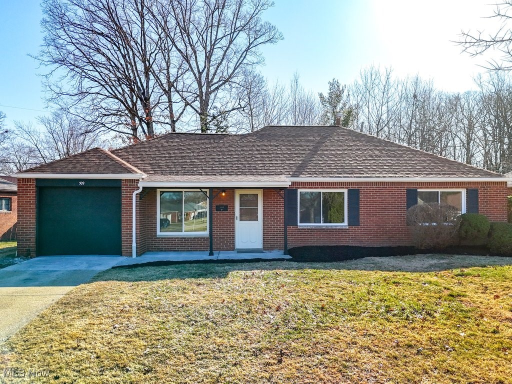 509 Walnut Drive, Euclid, Ohio image 1