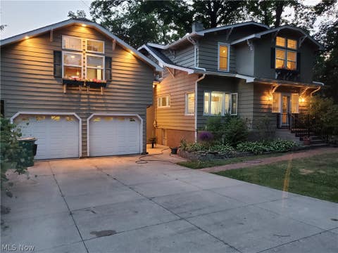 Photo for 80 East Drive NE