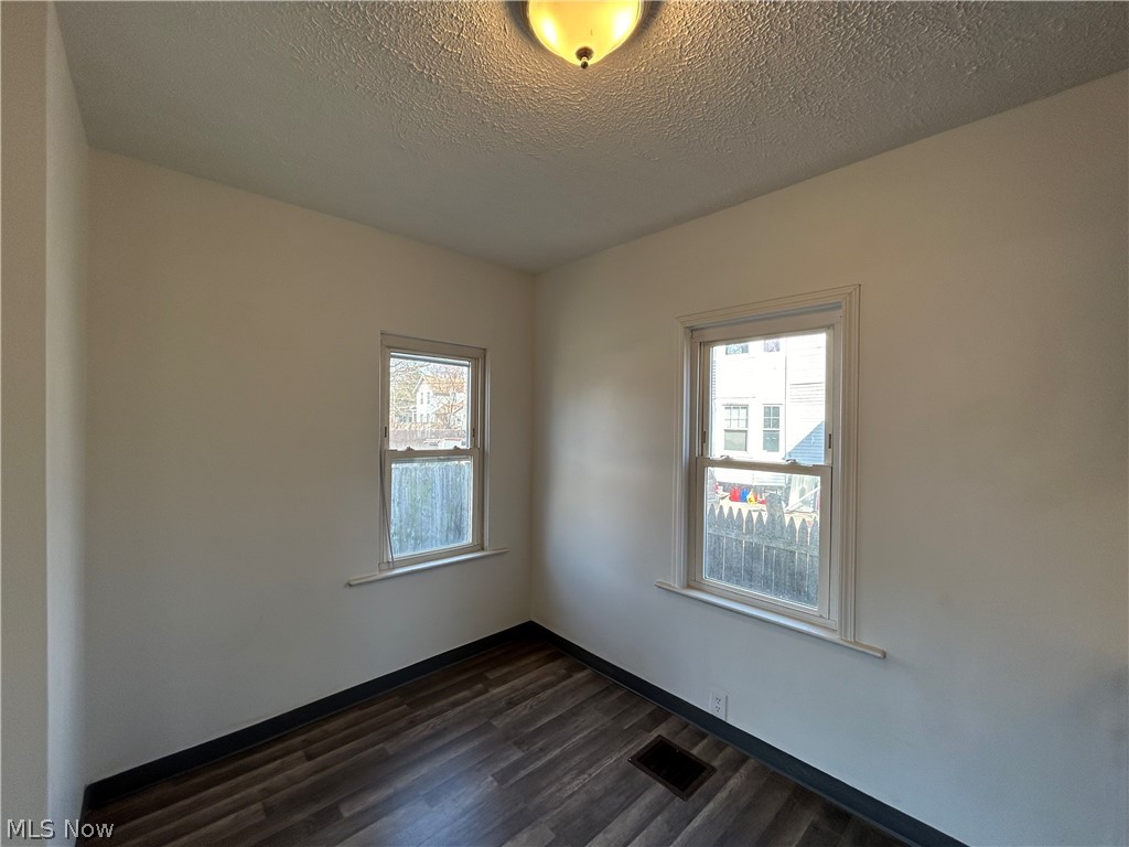 Brooklyn - Residential Lease