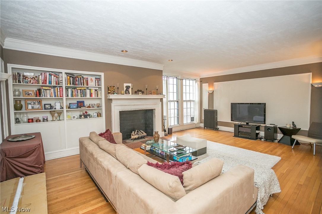Cedar Glen Condo - Residential