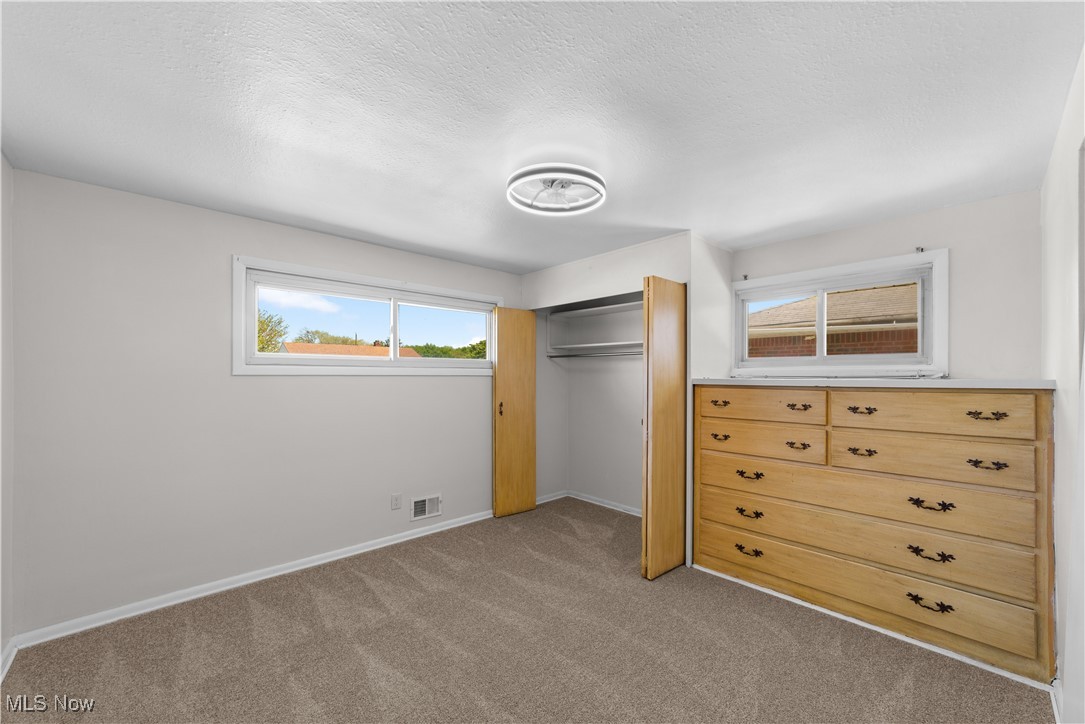 4760 Autumn Lane, Brooklyn, Ohio image 17