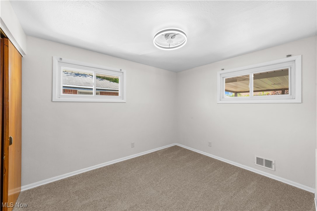 4760 Autumn Lane, Brooklyn, Ohio image 14