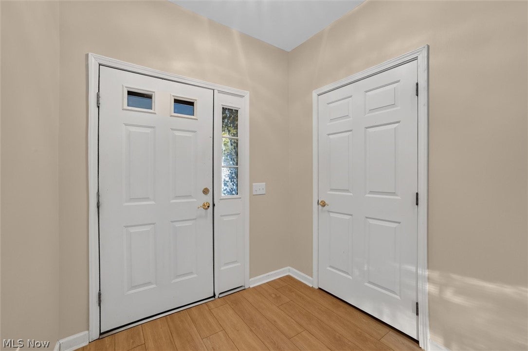 8693 Alexandra Drive 4A