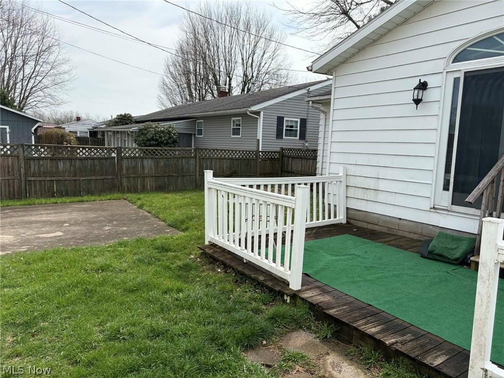 Photo of 810 Woodale Drive, Bucyrus, OH 44820 (MLS # 5198367)
