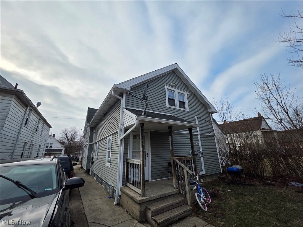 Photo of 3703 E 63rd Street, Cleveland, OH 44105 (MLS # 5191595)
