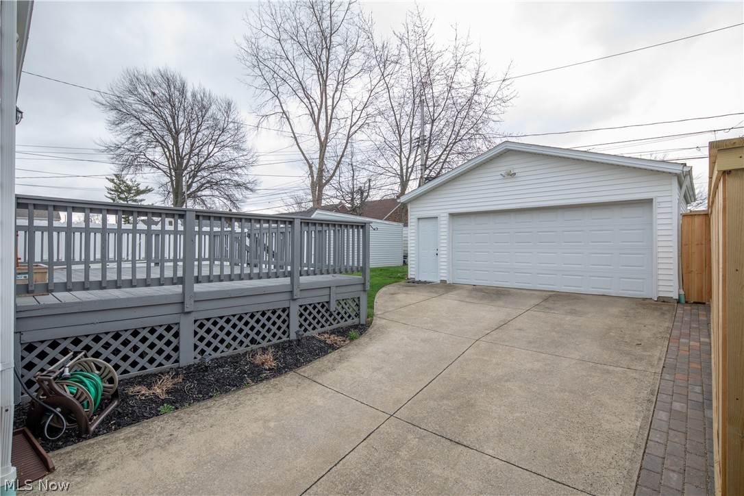 Ridgewood 02 - Residential