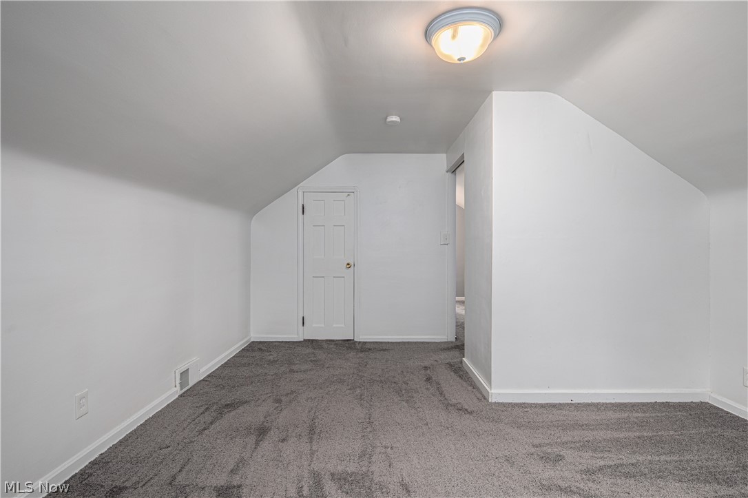 Ridgewood 02 - Residential