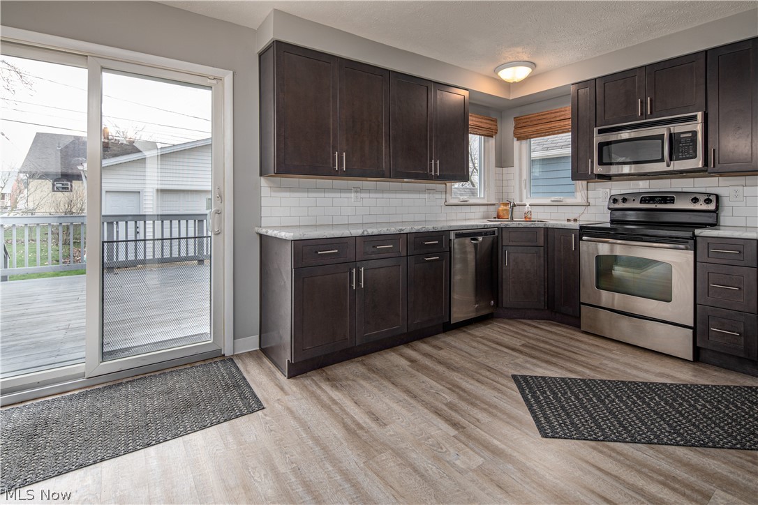 Ridgewood 02 - Residential