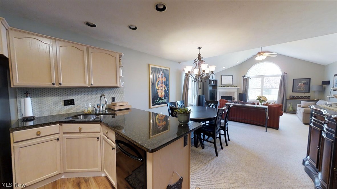 Marsh Lndg Condo - Residential