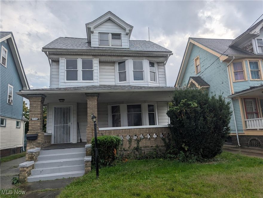 Welcome to this spacious 4bd 1 Full and 2 1/2 Bath Colonial home with a very inviting large front porch. The kitchen is newly remodeled with new kitchen cabinets, recess lighting, flooring, and backsplash. The spacious living room has built in shelves, Multiple windows and nice archways. The dining room is spacious with high ceilings and across from the 1/2 bath. Upstairs on the 2nd floor there are 3bedrooms along with a large remodeled full bathroom. The third floor offers a huge bedroom with spacious closets and storage space. This home has new waterlines 2024, newer hot water tank 2025, new Furnace 2025, upgraded electrical in the
bathrooms and the kitchen 2025 with new Vinyl plank floors throughout 2025, This home sits in a historical neighborhood in close Proximity to the Botanical Gardens, VA hospital, Art Museum, Severance Hall, Cleveland Clinic and Case Western reserve. This home is less than a 15 min drive to downtown Cleveland.