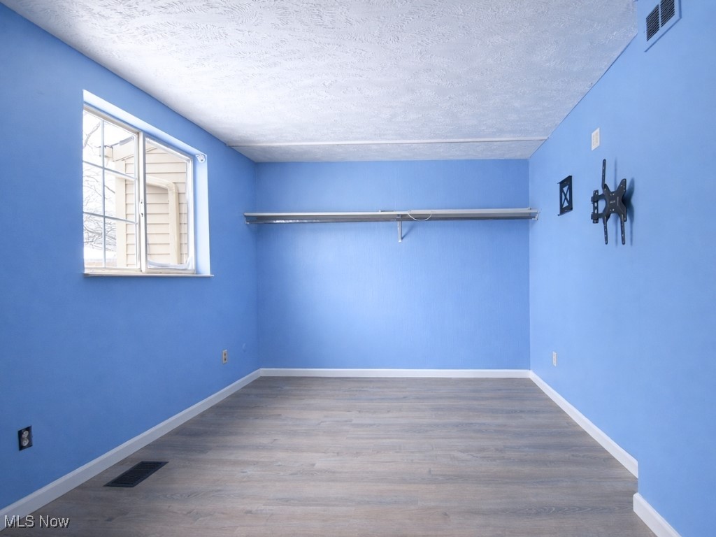 Coach Light Village Condo - Residential