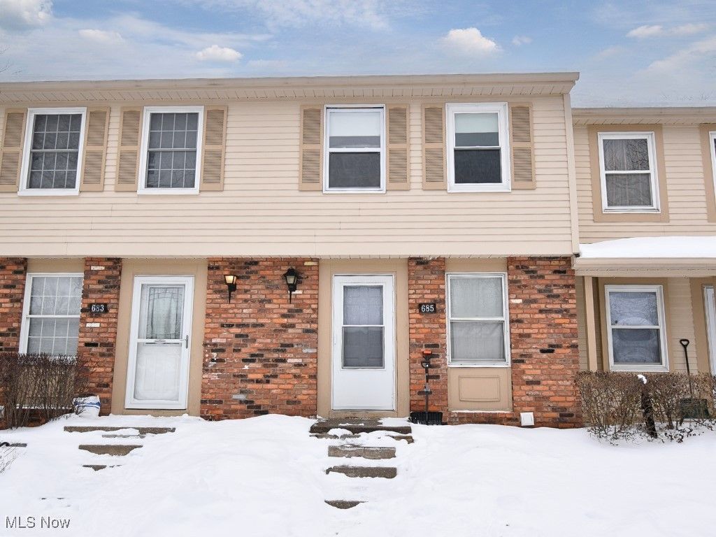 Photo of 685 W Jackson Street, Painesville, OH 44077 (MLS # 5184434)