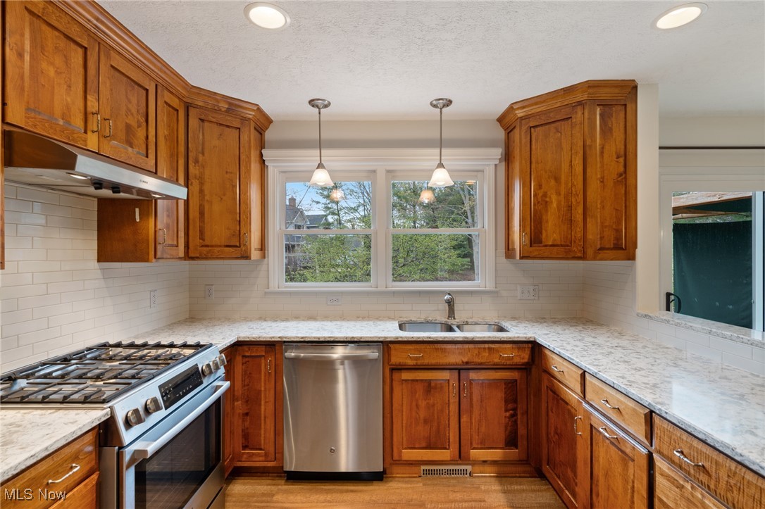 4509 Bunker Lane, Stow, Ohio image 10