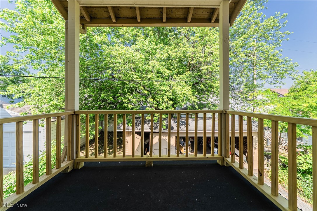 Land & Home Companys 01 - Residential Income