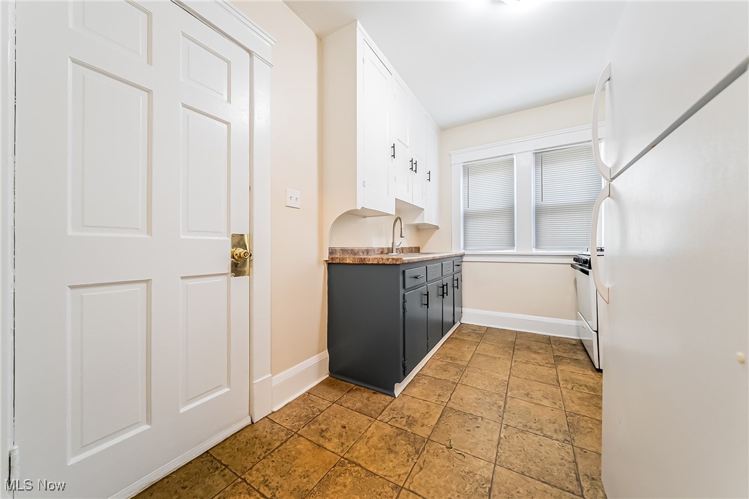 Land & Home Companys 01 - Residential Income