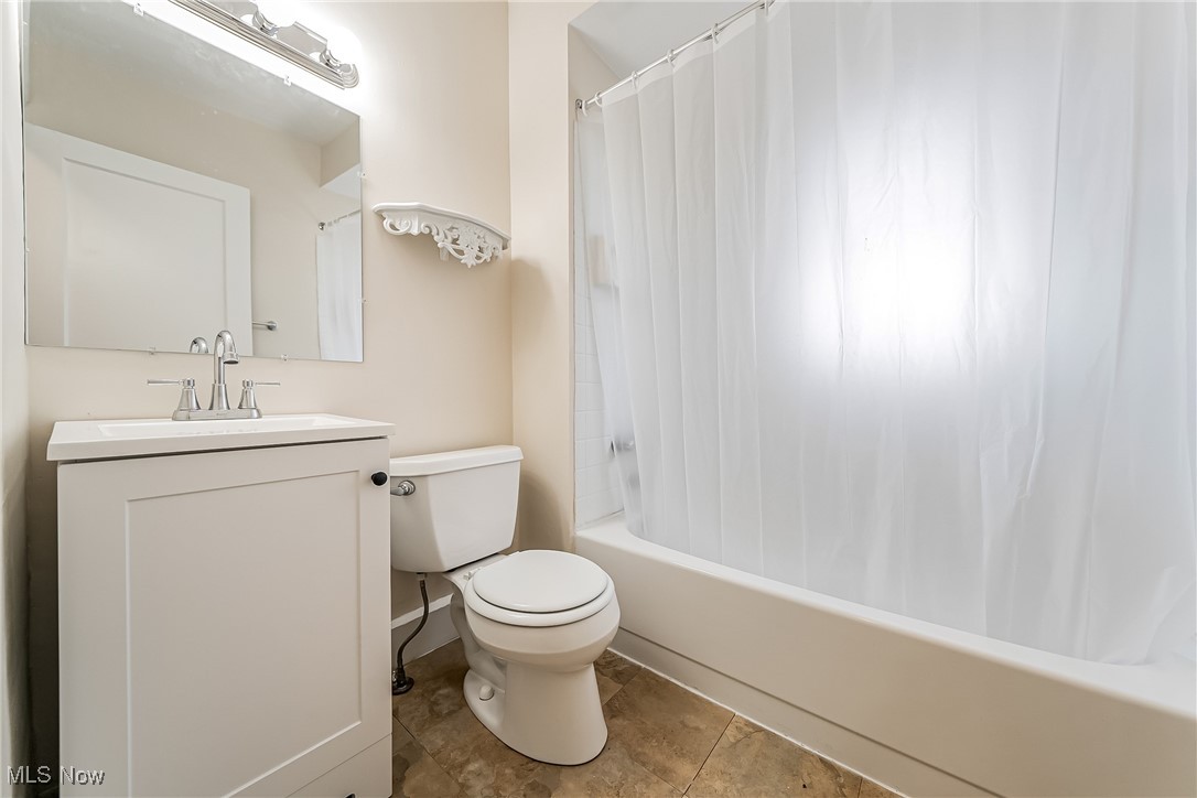 Land & Home Companys 01 - Residential Income