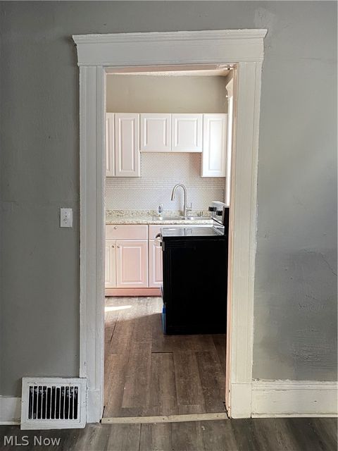 Tiny photo for 2355 E 86th Street, Cleveland, OH 44106 (MLS # 5187298)