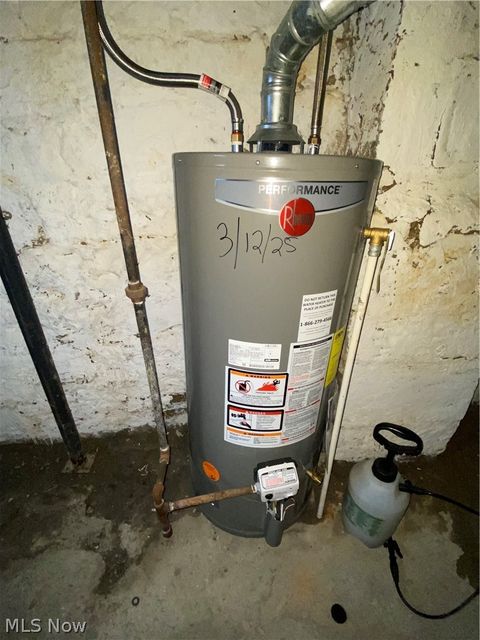 Tiny photo for 2355 E 86th Street, Cleveland, OH 44106 (MLS # 5187298)