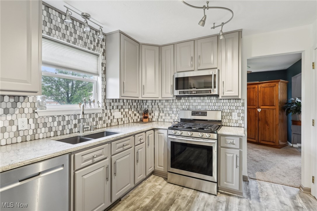 669 Jamestown Place, Medina, Ohio image 19