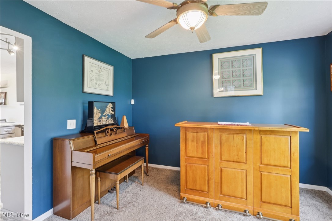 669 Jamestown Place, Medina, Ohio image 21