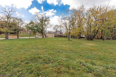 Vacant Land For Sale - 17913 Euclid Avenue<br/> East Cleveland, OH 44112